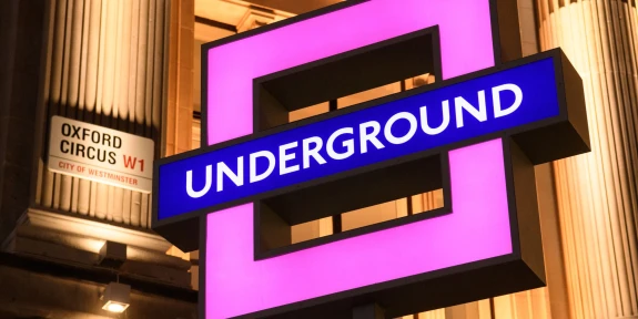Image of London Underground sign in shape of PlayStation's square icon